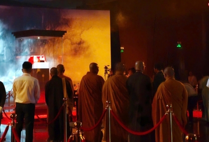 Cung thỉnh Xá lợi Trái tim Bồ Tát Thích Quảng Đức về tôn trí tại Việt Nam Quốc Tự